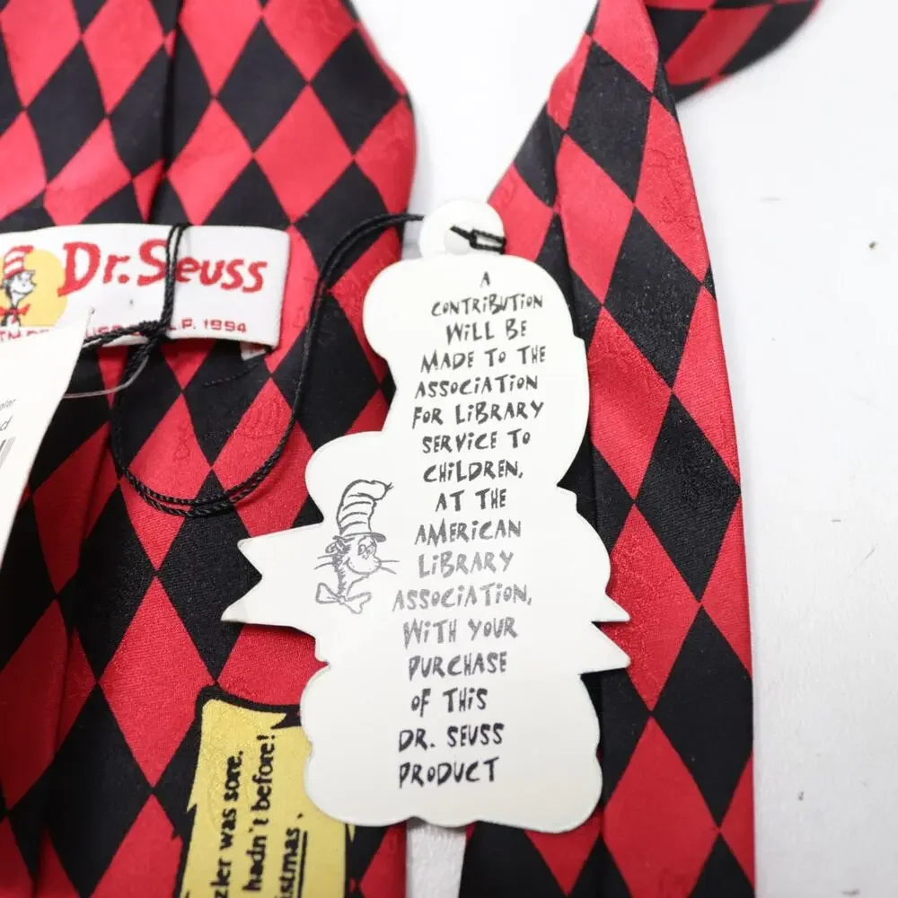 Vtg Dr Seuss Grinch Christmas Tie Mens in Silk Wide Santa Max Dog Reindeer